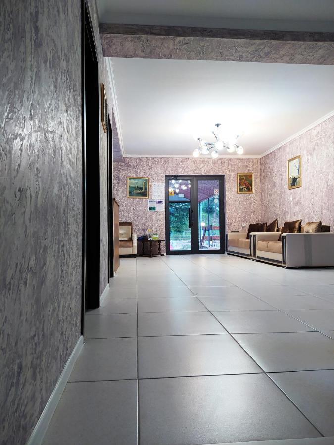 Hotel White Mountains • Თეთრი Მთები Mestia Esterno foto